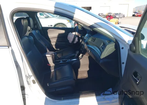 2017 Acura Ilx Acurawatch Plus Package z USA, uszkodzony, nr VIN 19UDE2F39HA016396